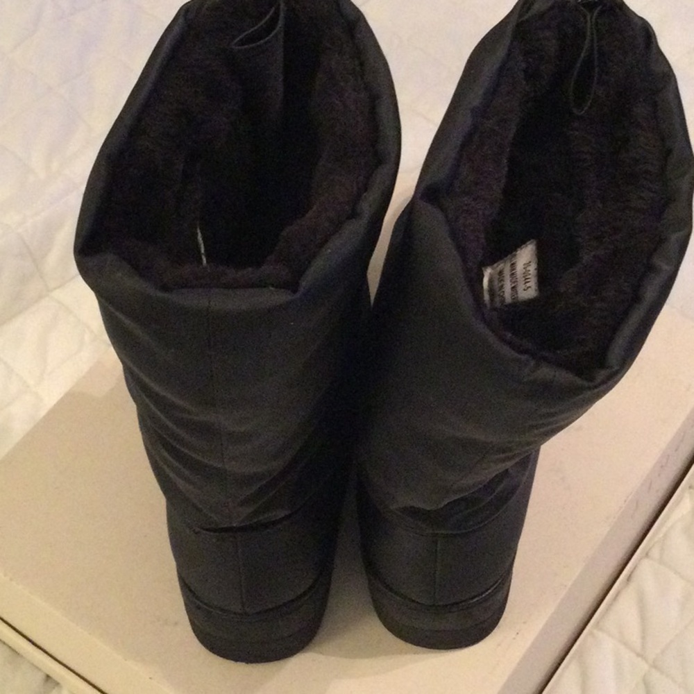 Women’s Cold weather Faux Fur Rain boots - Picture 4 of 6